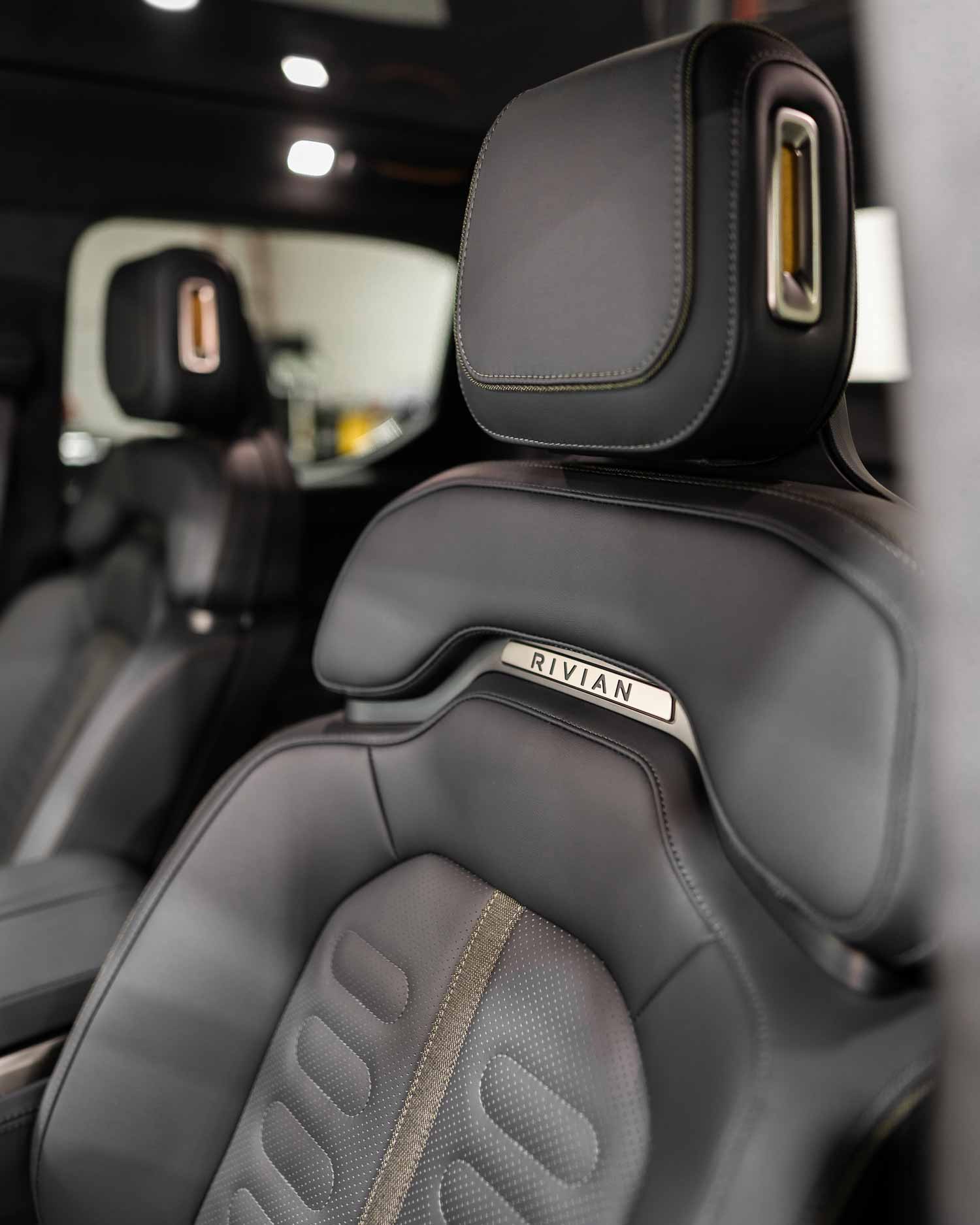 2022-rivian-rt1-interior-seat