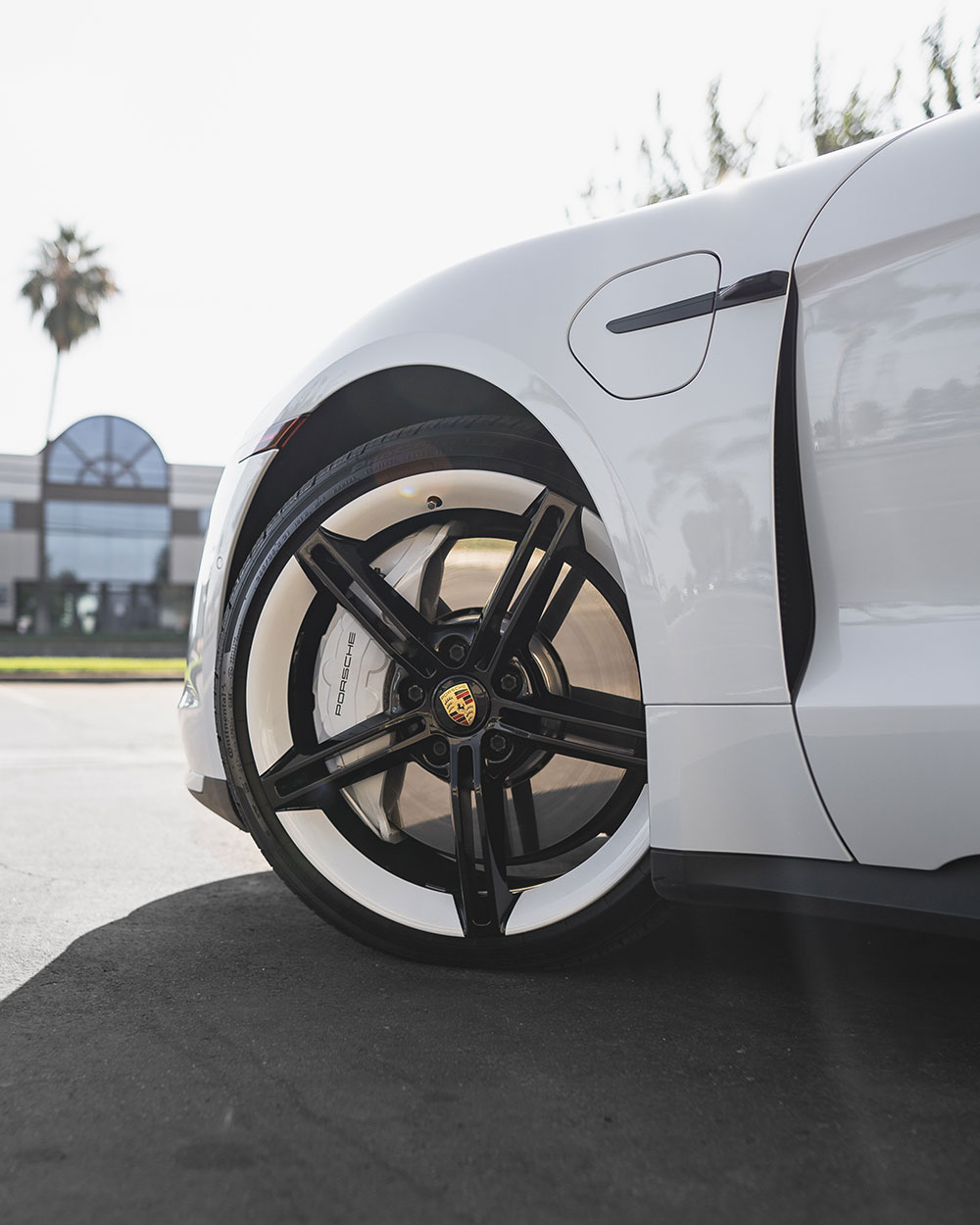 White-Porsche-Taycan-Front-Wheel-SFW-