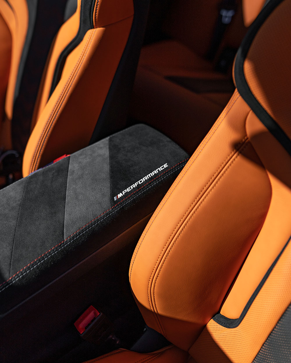 BMW-M4C-Interior-SFW-